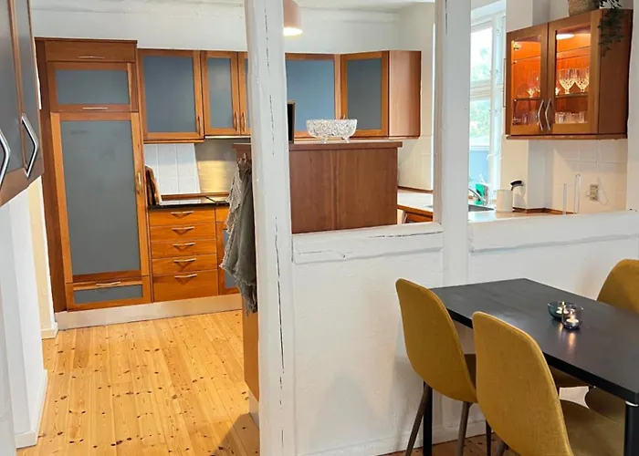 Appartement Spacious Near & Alokke Forest